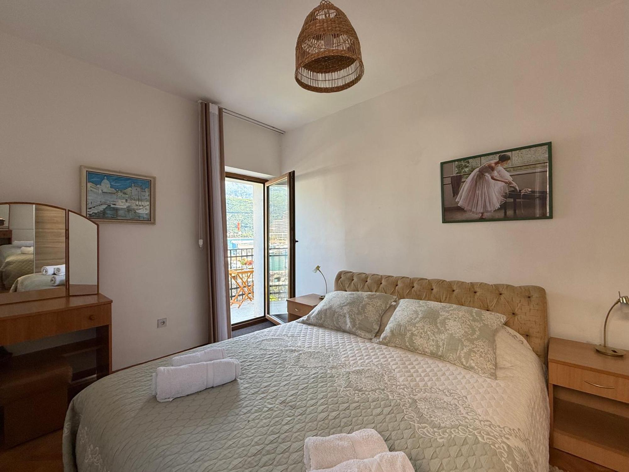 Aleksic Old Town Apartment *
